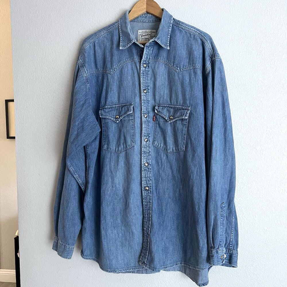 Vintage 90s Levi's Men's Denim Western Snap Shirt Cowboy Americana XL